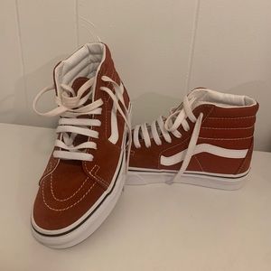Can high tops rust orange